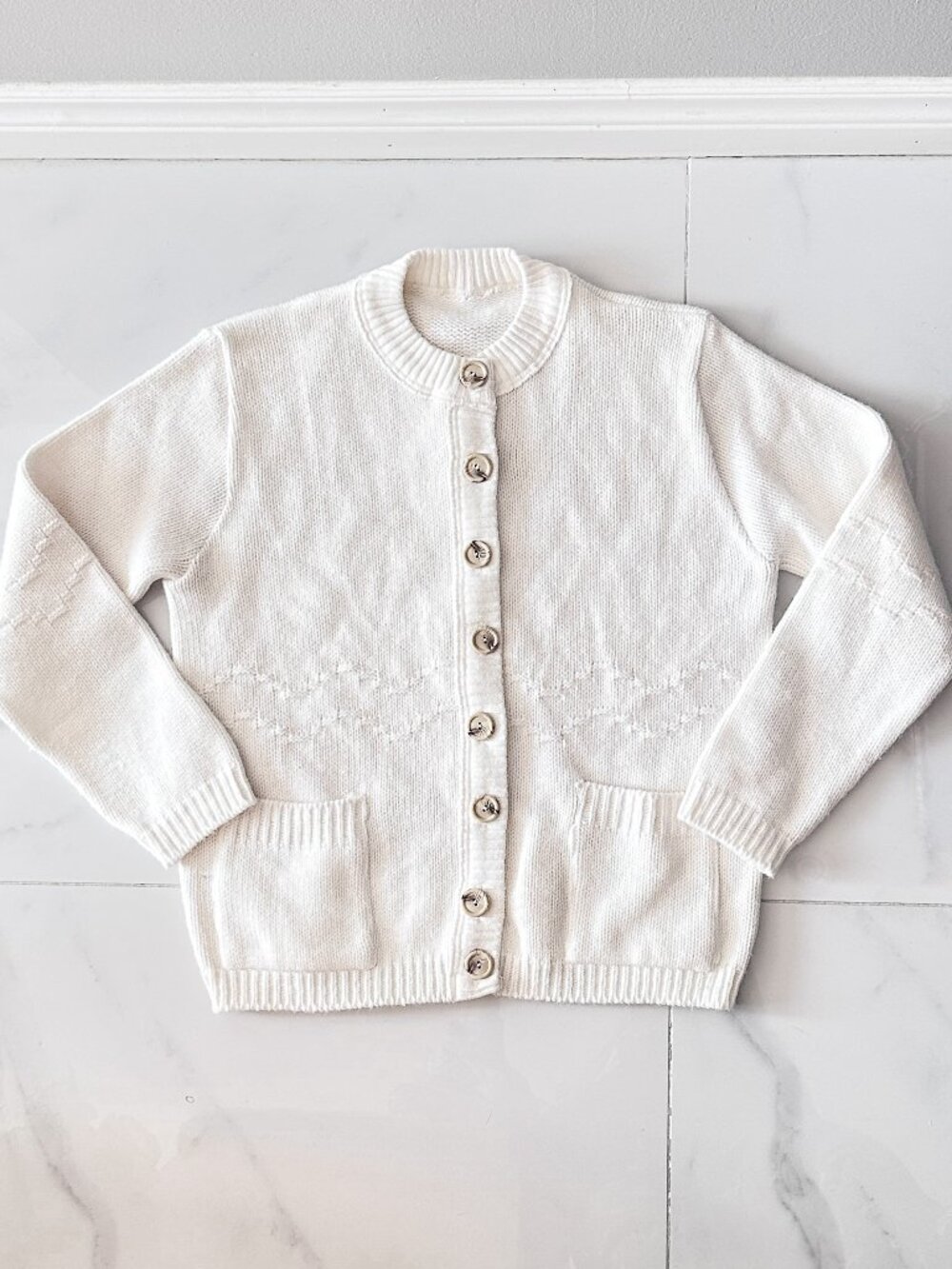 Vintage Off-White Knit Cardigan w/ Tortoiseshell Buttons & Subtle Zigzag Texture